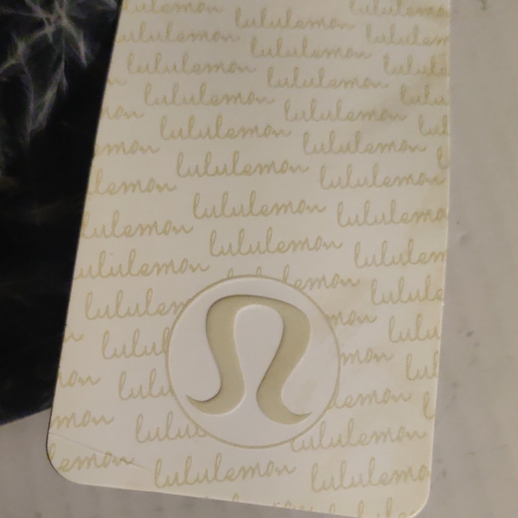 Lululemon Free To Be Zen Bra Size 8 Nwt - Picture 5 of 10